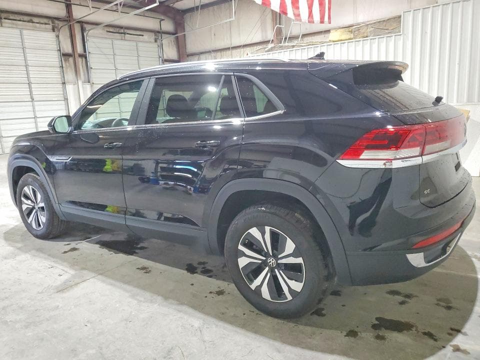 2026 VOLKSWAGEN ATLAS CROSS SPORT SE 2