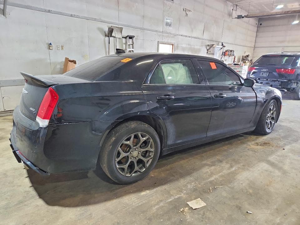 2017 CHRYSLER 300 S 3