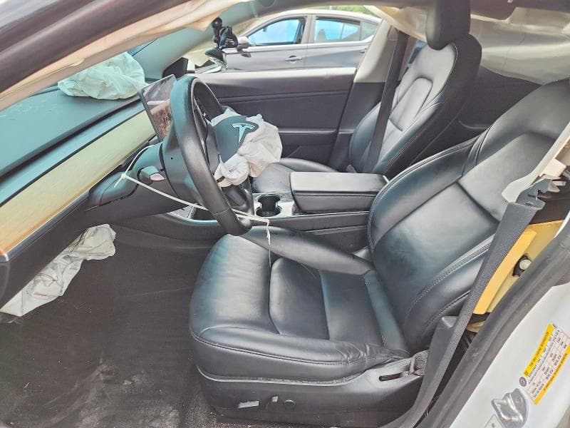 2020 TESLA MODEL 3 7