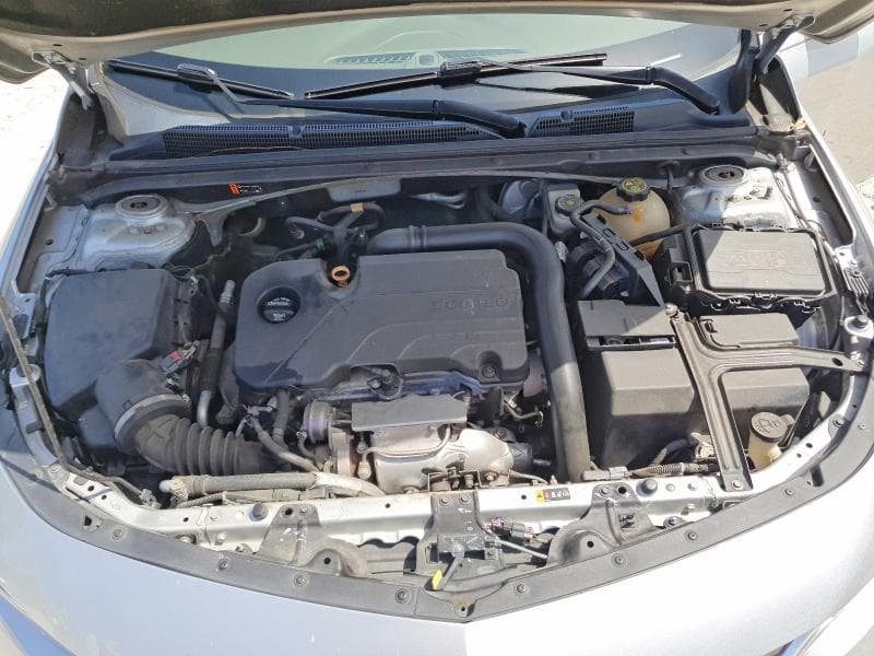 2018 CHEVROLET MALIBU LT 11