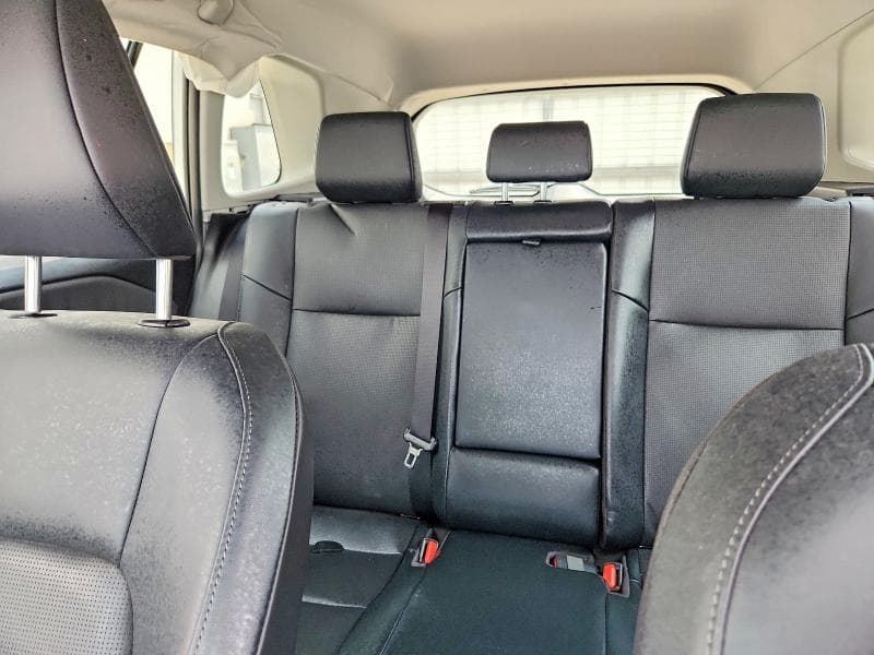 2026 TOYOTA RAV4 XLE PREMIUM 10
