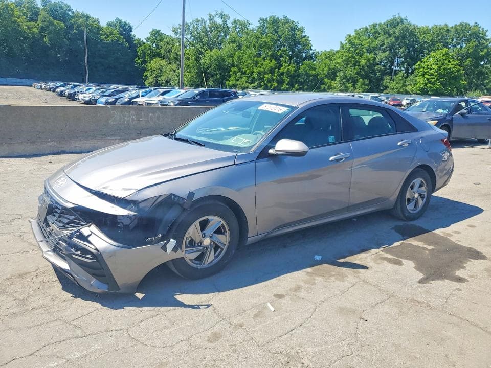 2024 HYUNDAI ELANTRA SE - 1