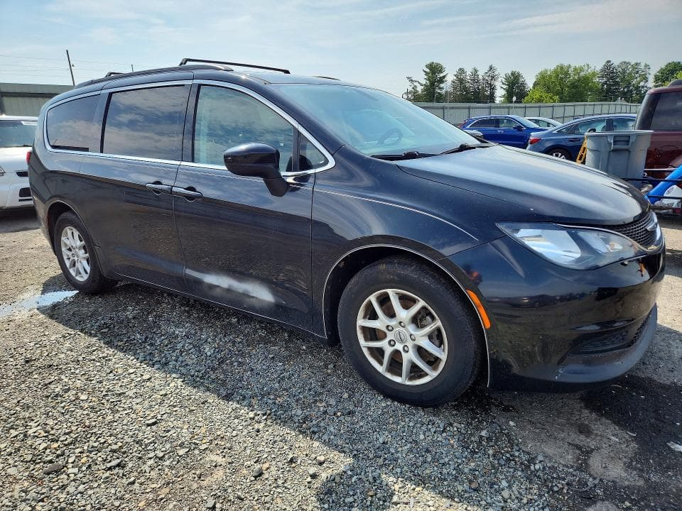 2021 CHRYSLER VOYAGER LXI 4