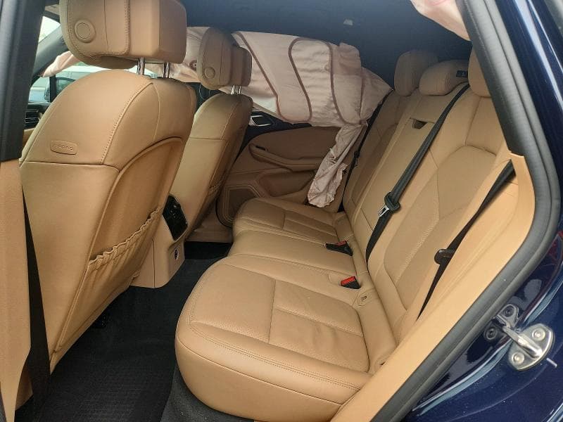 2020 PORSCHE MACAN 11