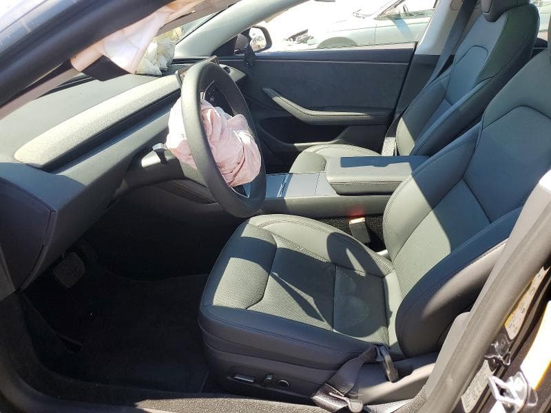 2026 TESLA MODEL 3 7