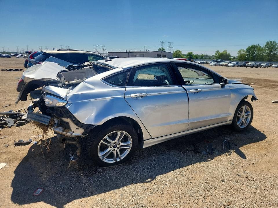 2018 FORD FUSION SE 3