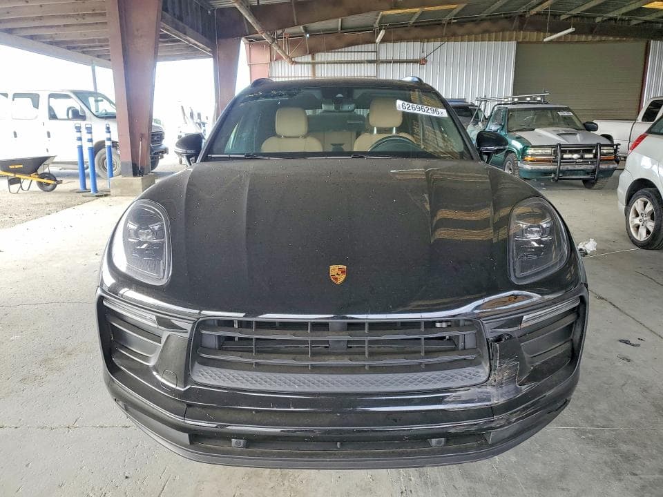 2022 PORSCHE MACAN 5