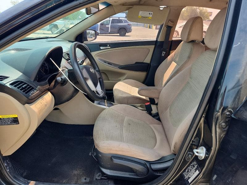 2017 HYUNDAI ACCENT SE 7