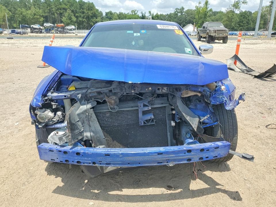 2019 CHRYSLER 300 LIMITED 5