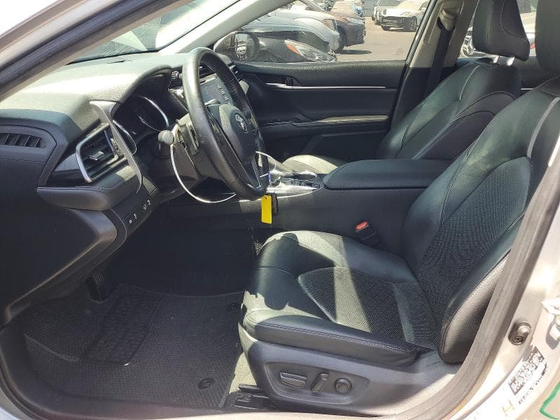 2019 TOYOTA CAMRY XSE 7