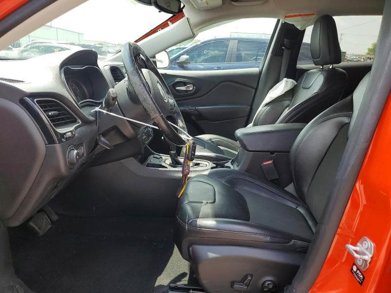 2021 JEEP CHEROKEE LATITUDE PLUS 7
