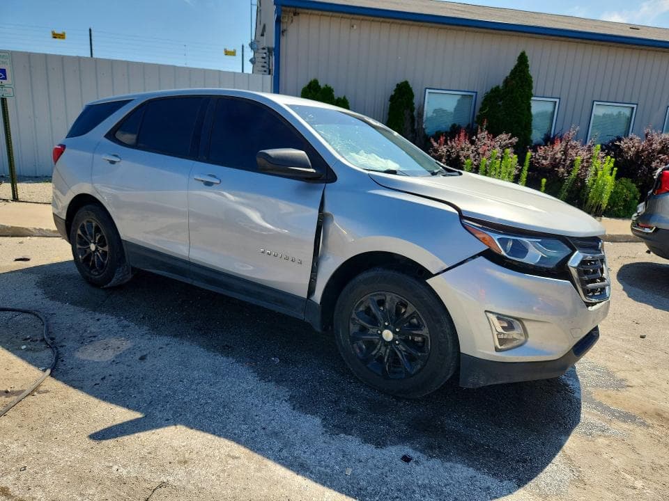 2018 CHEVROLET EQUINOX LS 4