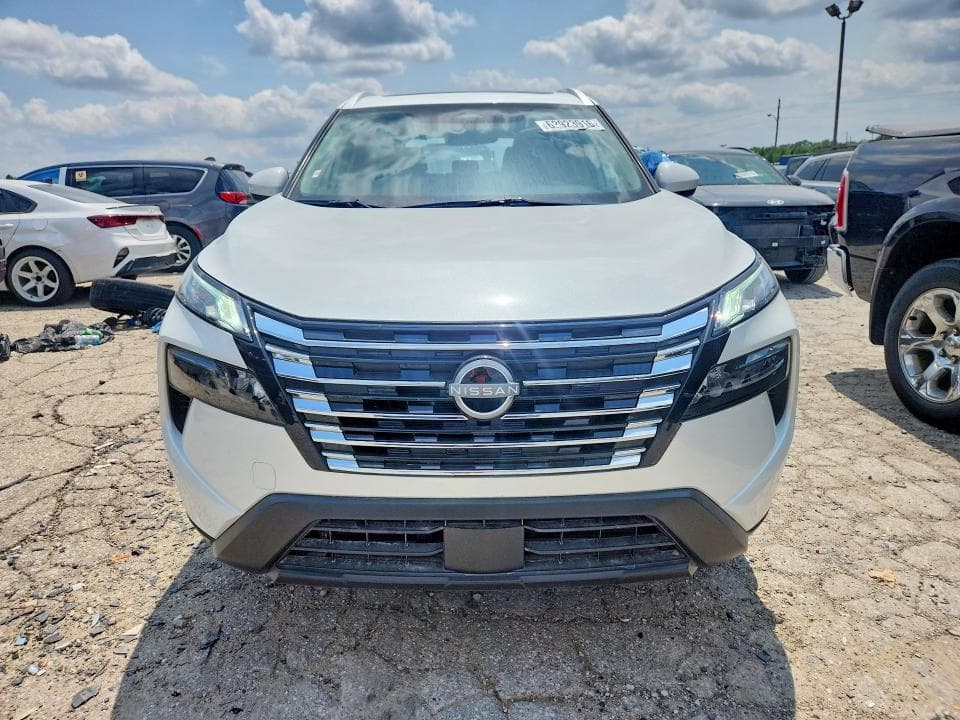 2026 NISSAN ROGUE SV 5