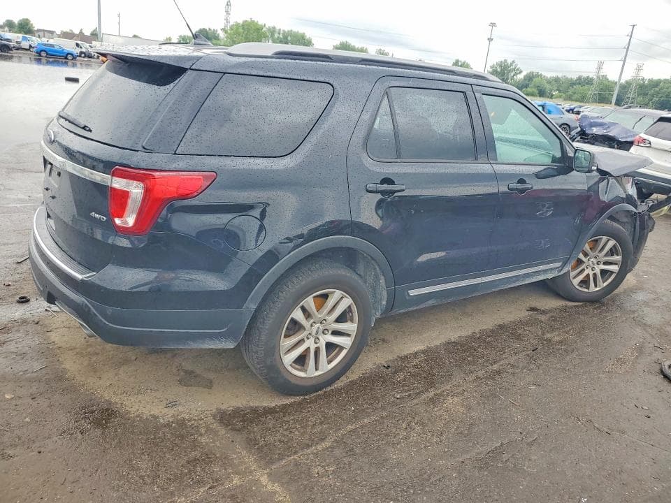 2018 FORD EXPLORER XLT 3