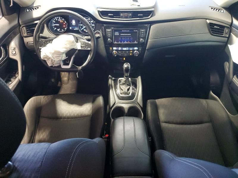 2020 NISSAN ROGUE SV 8