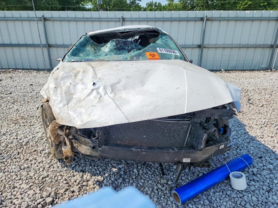 2024 HYUNDAI ELANTRA SEL 5