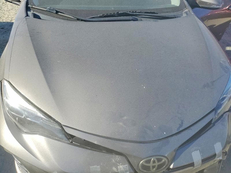 2017 TOYOTA COROLLA SE 11