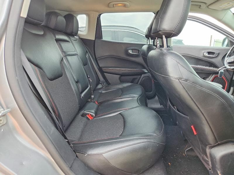 2020 JEEP COMPASS TRAILHAWK 10