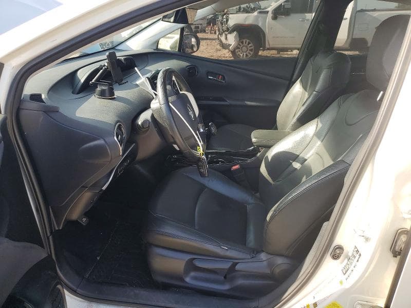 2018 TOYOTA PRIUS THREE 7
