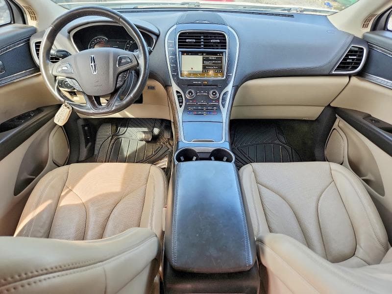 2017 LINCOLN MKX RESERVE 8
