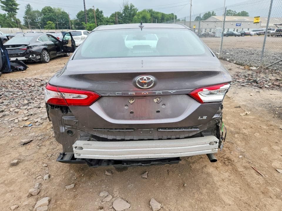 2020 TOYOTA CAMRY LE 6