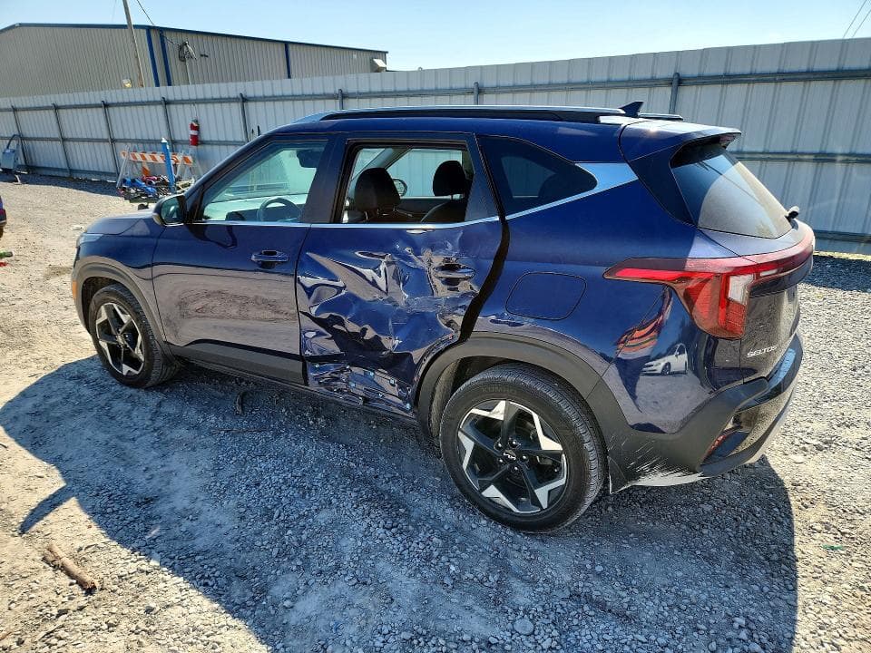 2024 KIA SELTOS EX 2