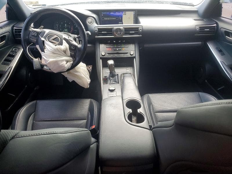 2017 LEXUS IS 300 8