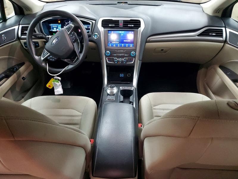 2019 FORD FUSION SE 8