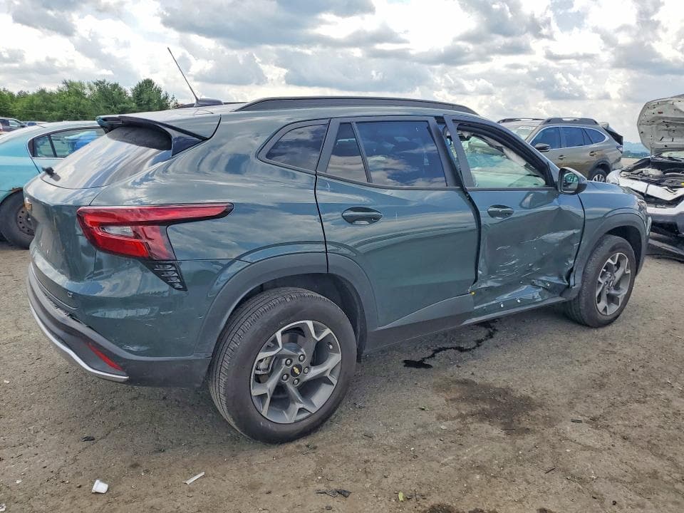 2025 CHEVROLET TRAX 1LT 3