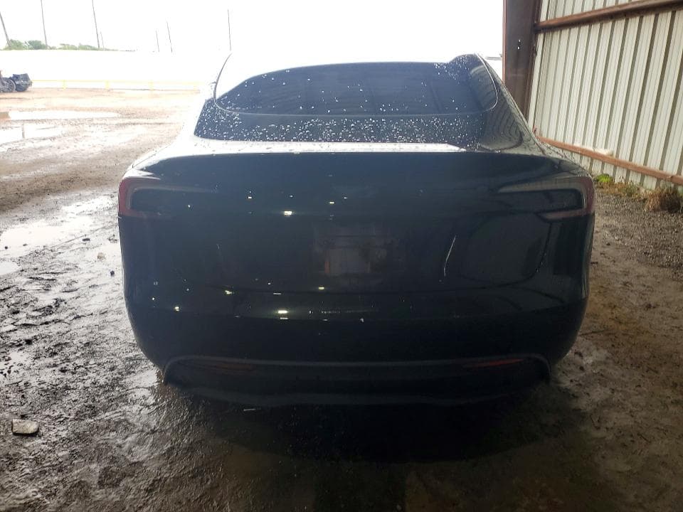 2026 TESLA MODEL 3 6