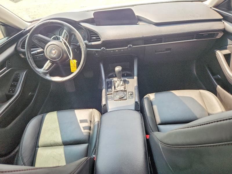 2022 MAZDA 3 SELECT 8