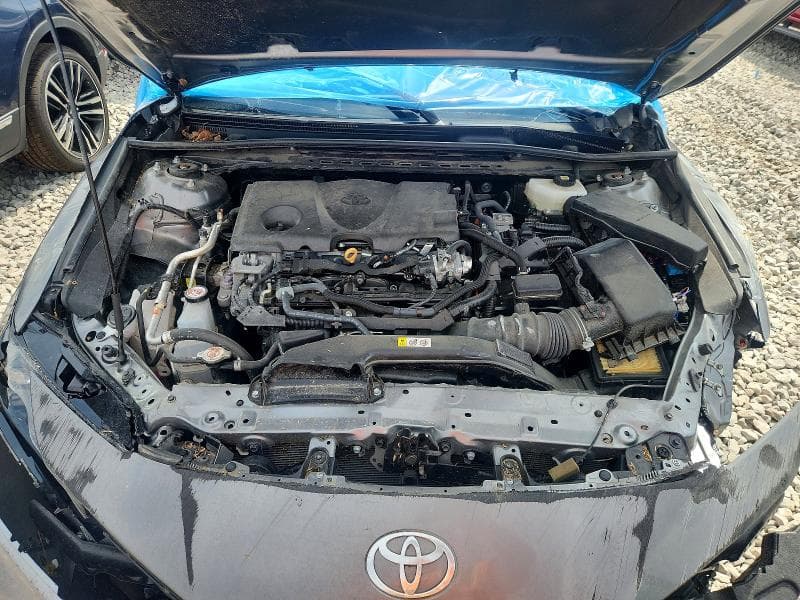 2025 TOYOTA CAMRY SE 11