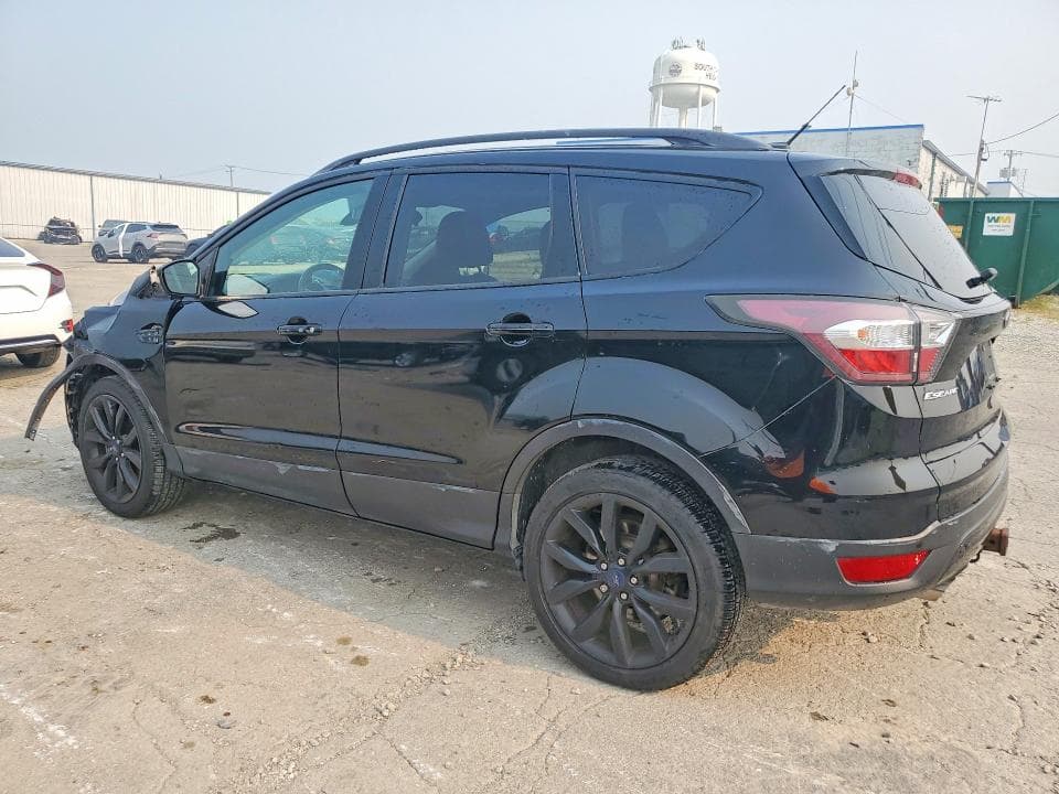 2017 FORD ESCAPE TITANIUM 2
