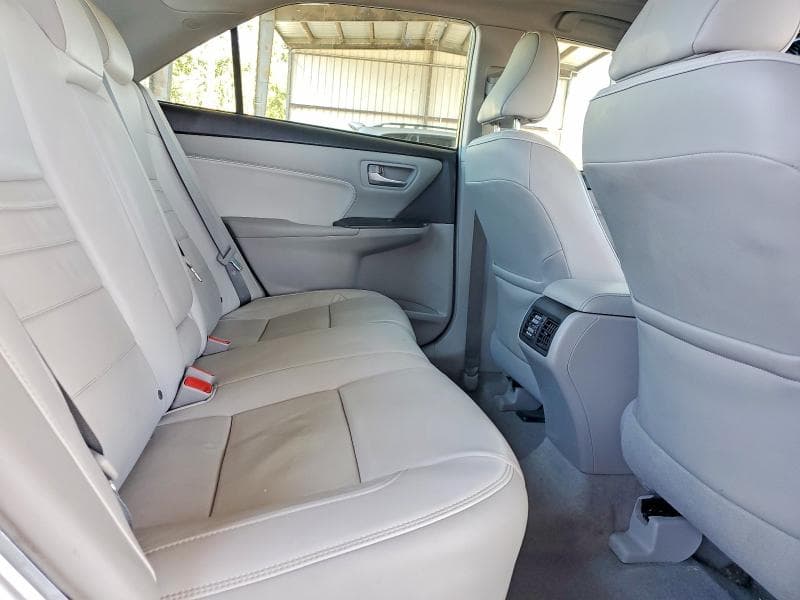 2017 TOYOTA CAMRY XLE V6 10