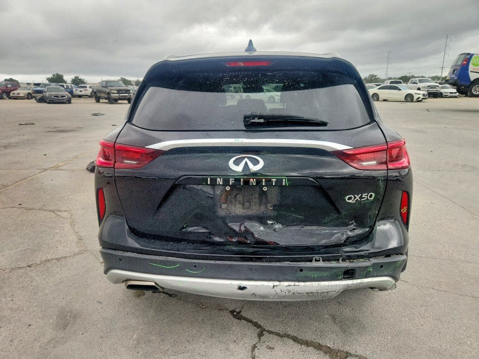 2022 INFINITI QX50 LUXE 6