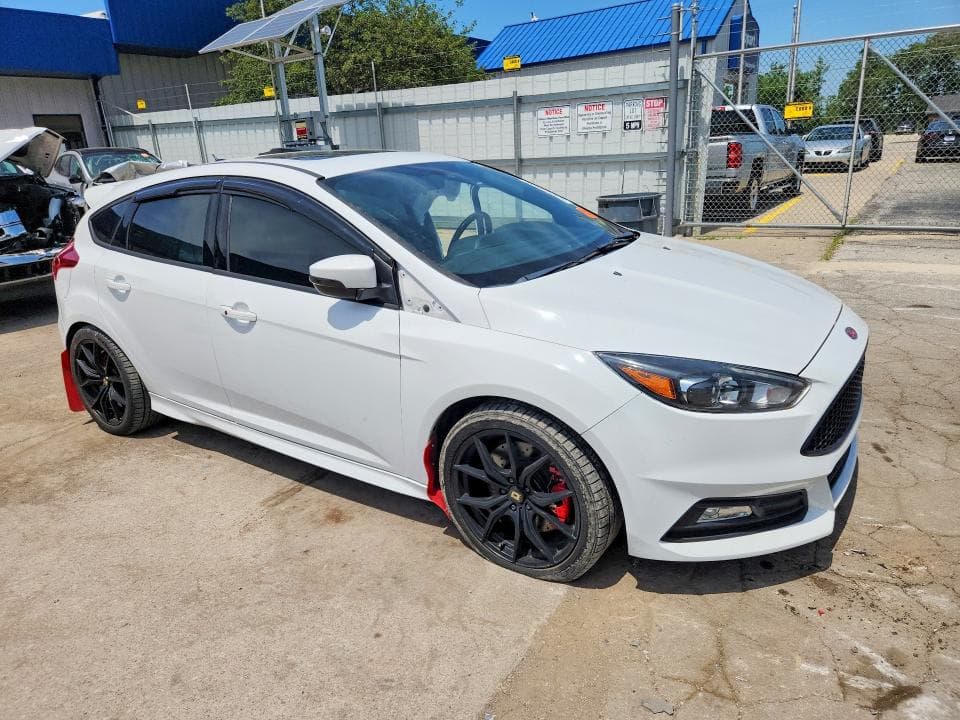 2018 FORD FOCUS ST 4