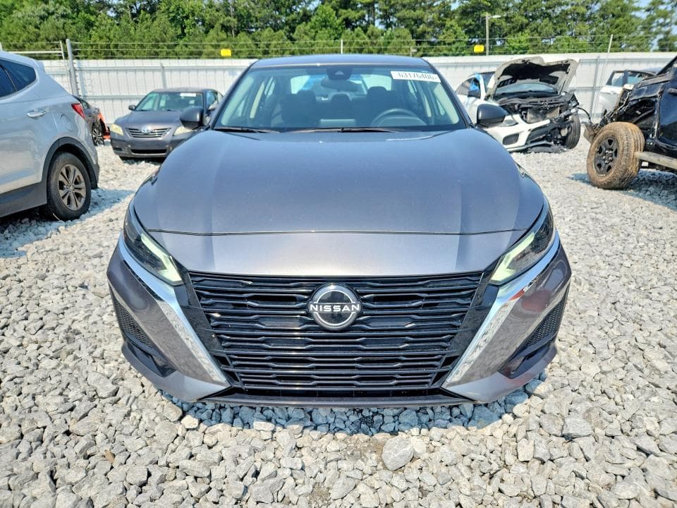 2024 NISSAN ALTIMA SV 5