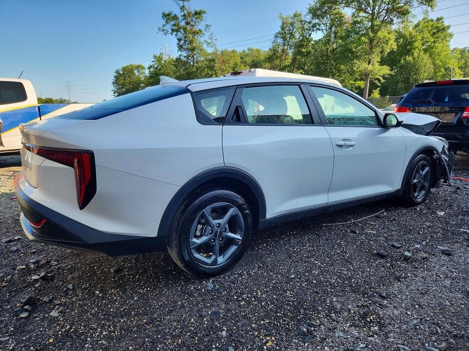 2026 KIA K4 LXS 3