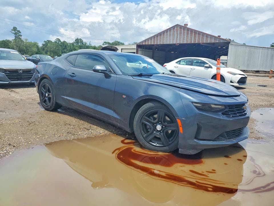 2019 CHEVROLET CAMARO LT 4