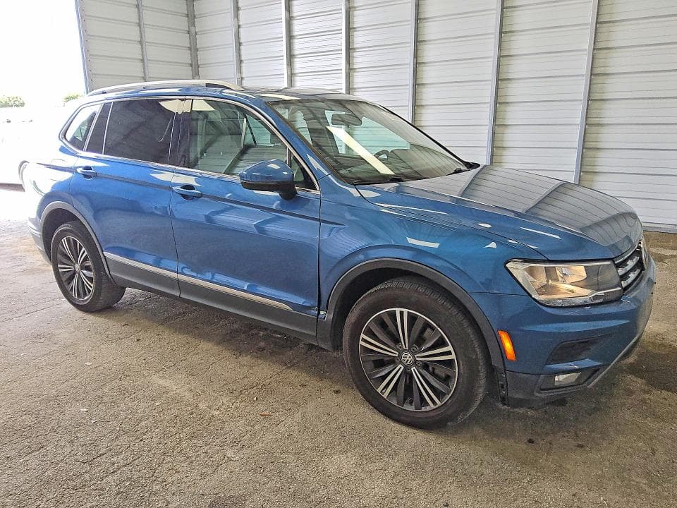 2018 VOLKSWAGEN TIGUAN SE 4