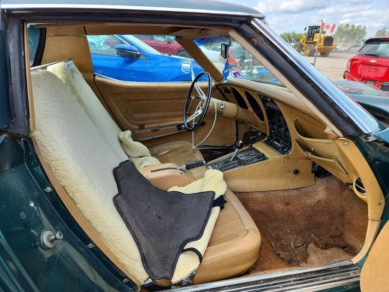 1973 CHEVROLET CORVETTE 10