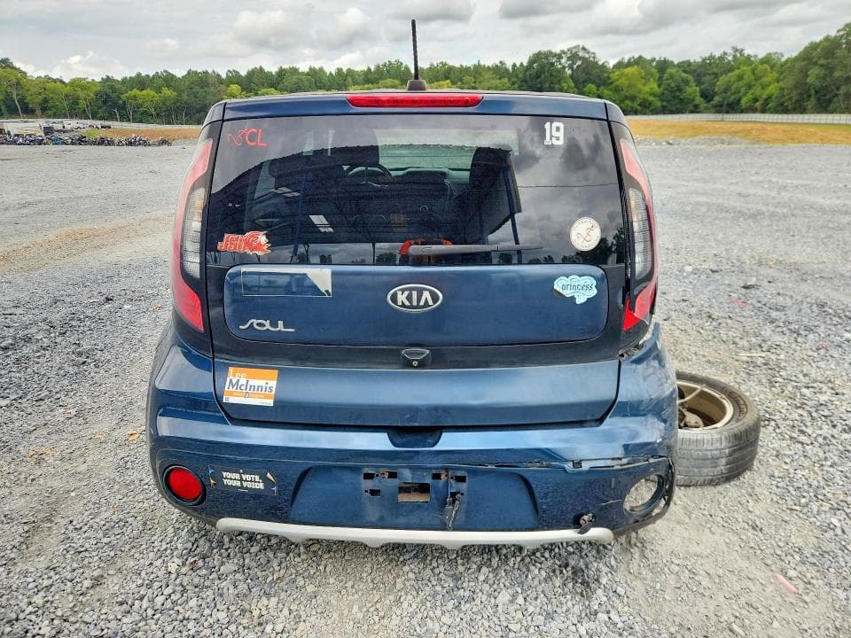 2018 KIA SOUL + 6