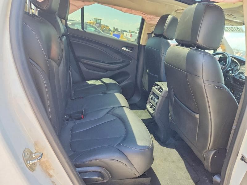 2017 BUICK ENVISION ESSENCE 11