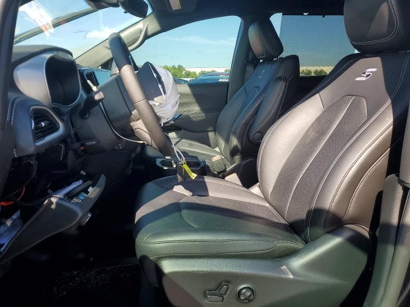 2024 CHRYSLER PACIFICA TOURING L 7