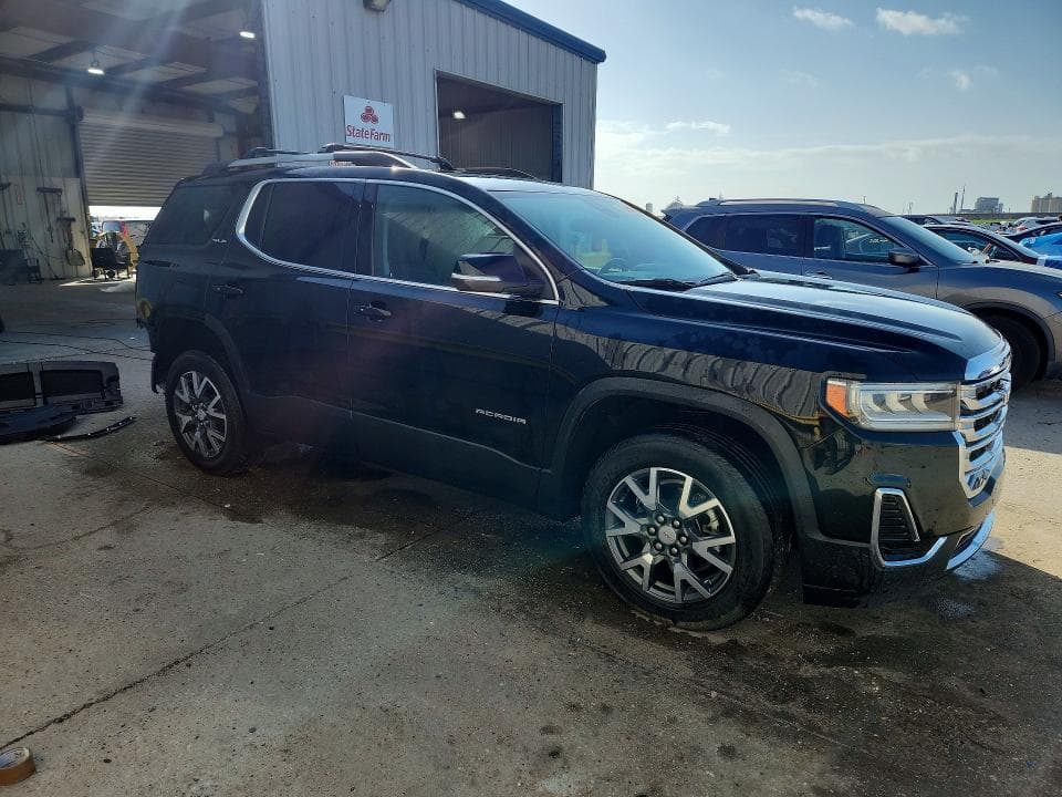 2023 GMC ACADIA SLE 4