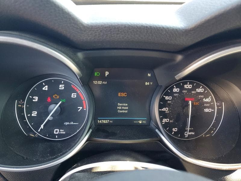 2018 ALFA ROMEO STELVIO 9