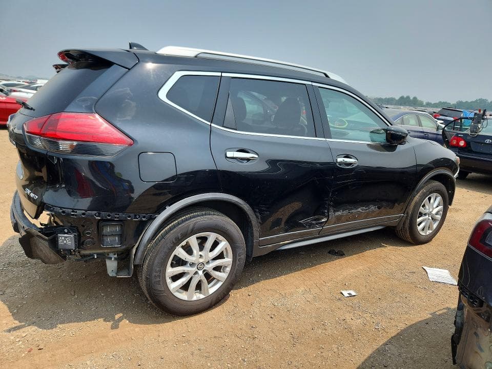 2017 NISSAN ROGUE SV 3