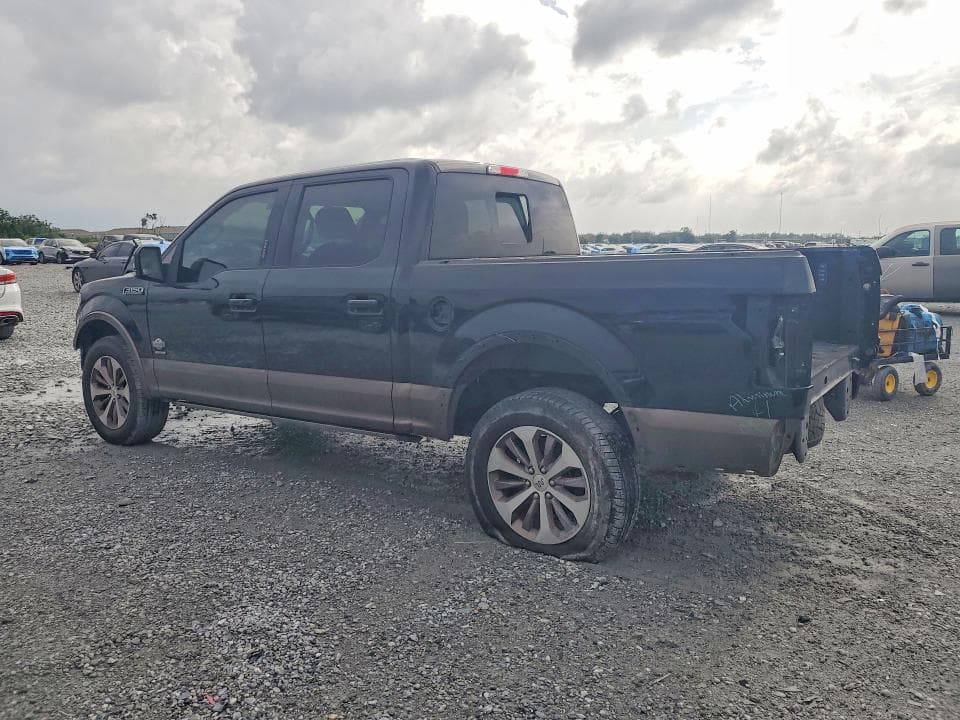 2017 FORD F150 SUPERCREW 2