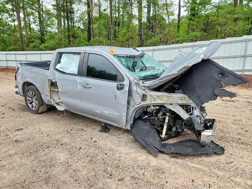 2024 CHEVROLET SILVERADO K1500 LT 4