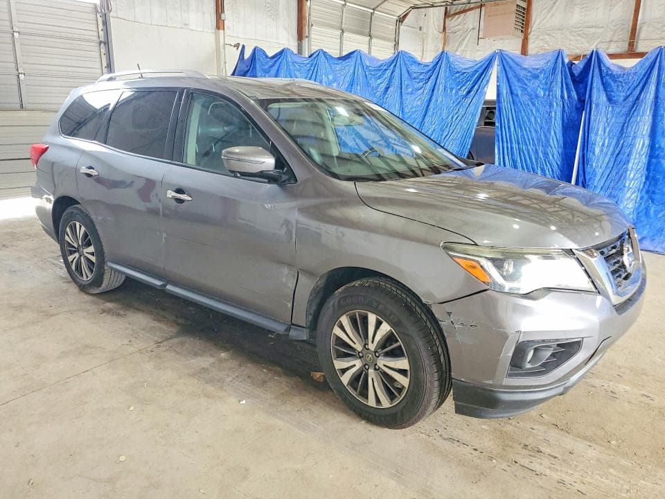 2017 NISSAN PATHFINDER SL 4